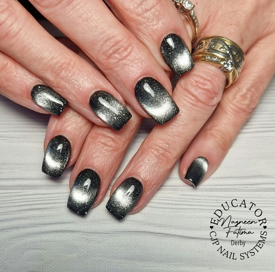 Cosmic Dust15ml Cat Eye 046